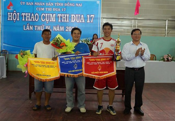 Giải nhì toàn toàn