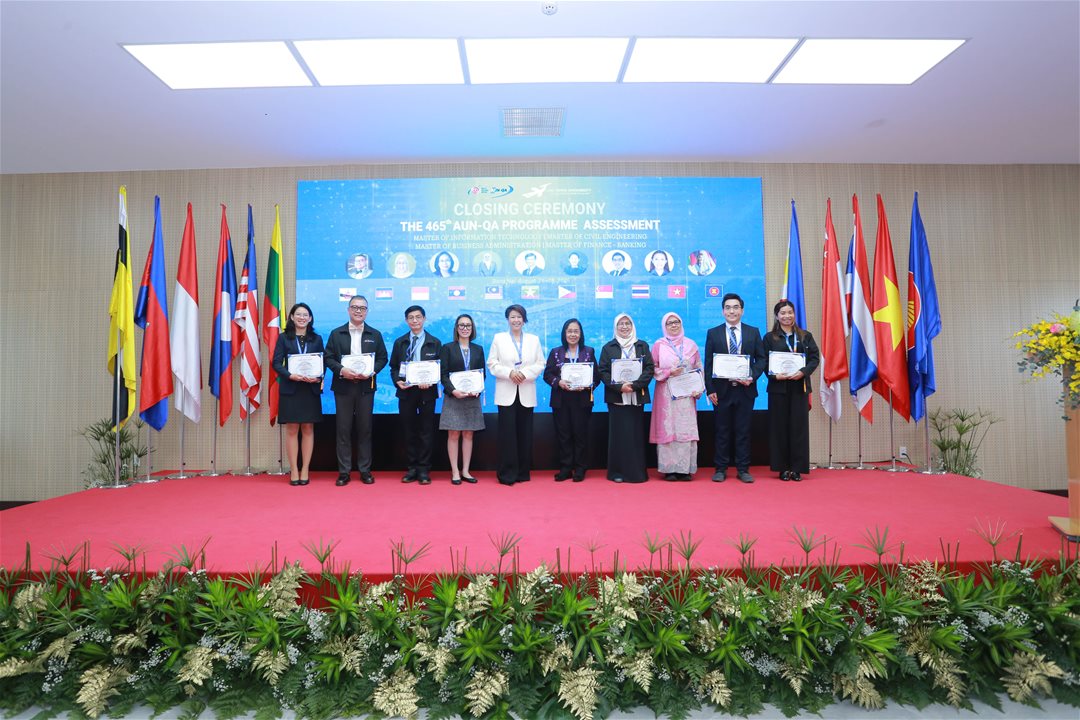 LHU hoàn thành đánh giá 04 chương trình thạc sĩ theo tiêu chuẩn AUN-QA 465