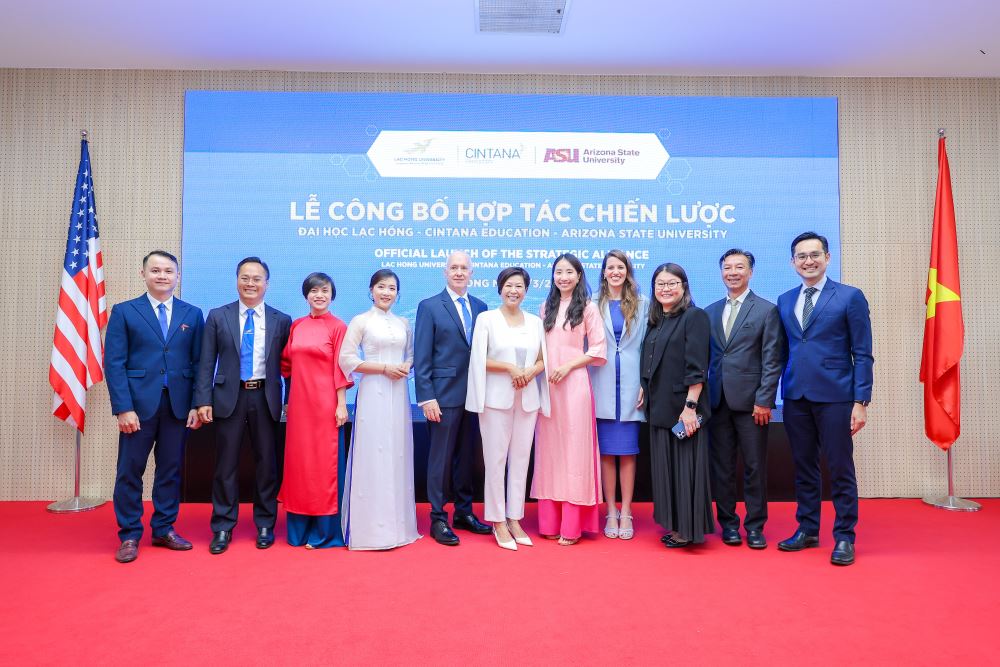 Ưu đãi học phí lên đến 50% dành cho người thân của người lao động Trường Đại học Lạc Hồng