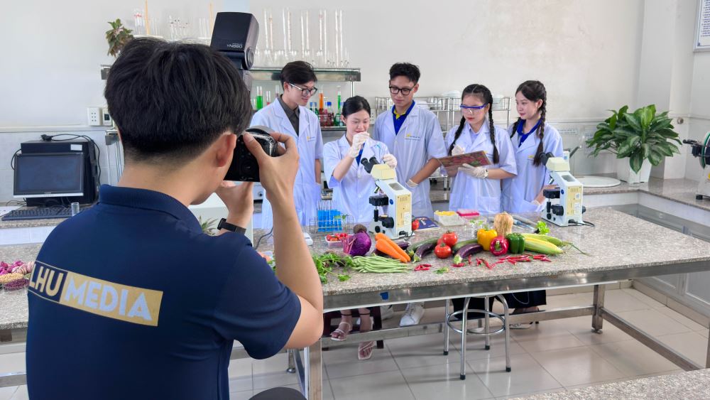 Tỏa sáng cùng TOP 45 trong thử thách các ngành nghề - Nét đẹp sinh viên Lạc Hồng 2024